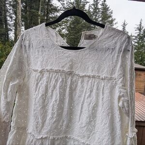 Vineyard Vines Floral Eyelet Lace Women's Top (White)